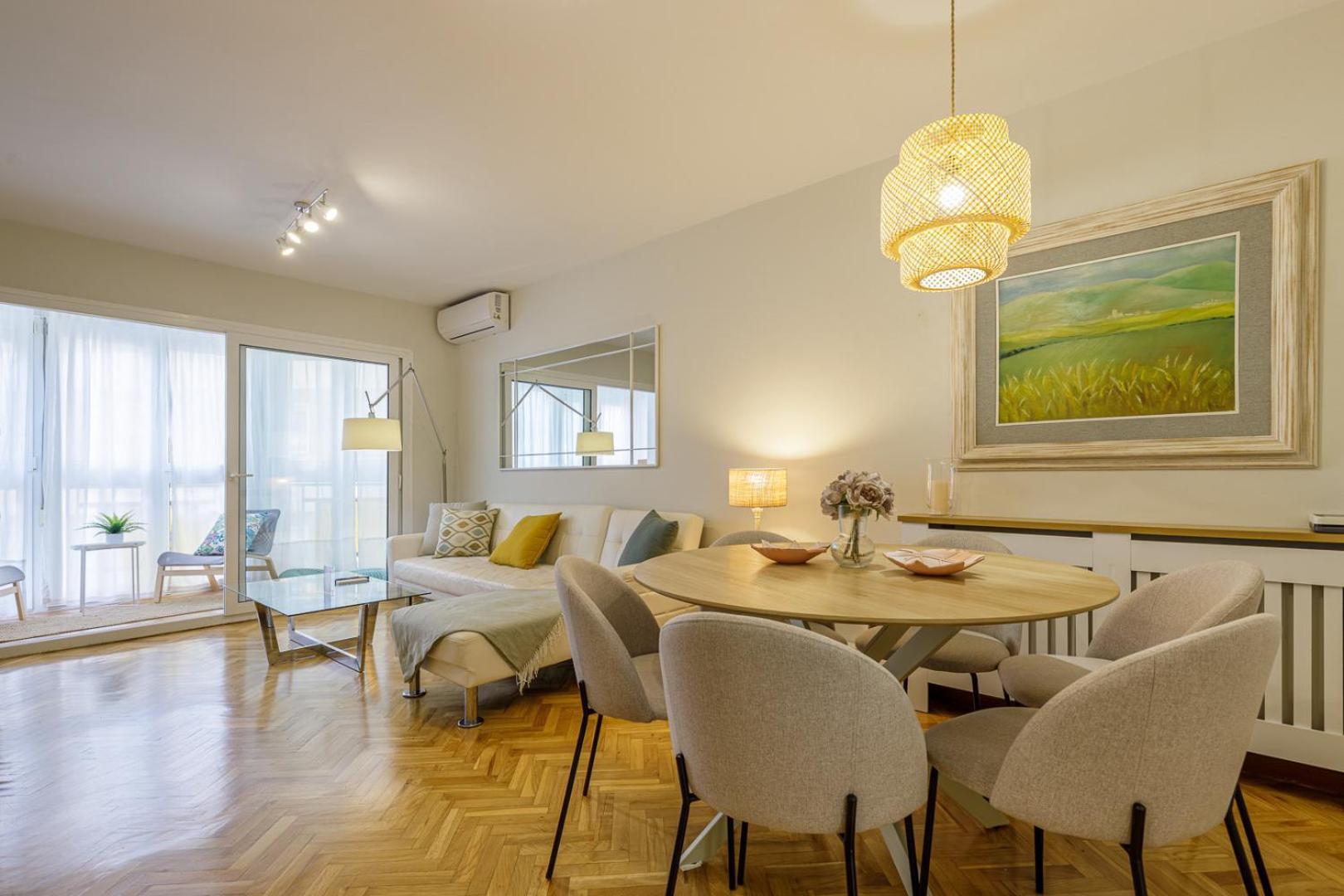 Beach Malagueta By Caleta Homes Малага Екстериор снимка