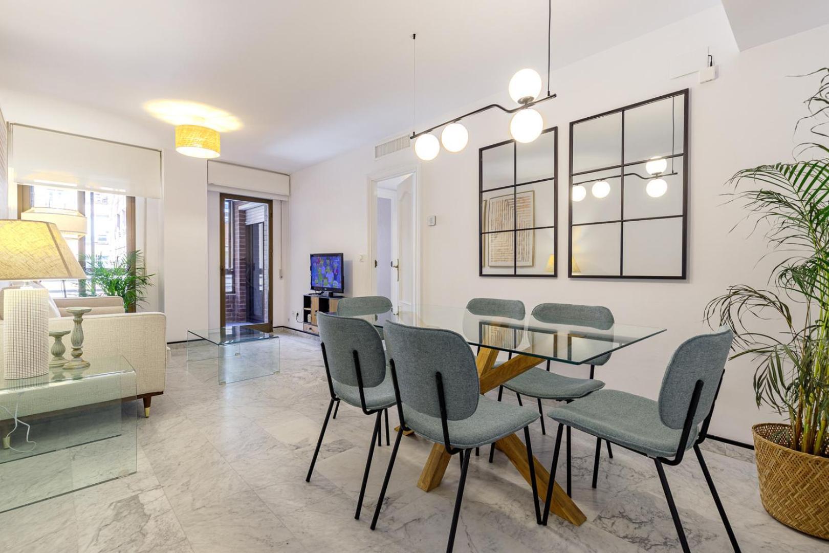 Beach Malagueta By Caleta Homes Малага Екстериор снимка